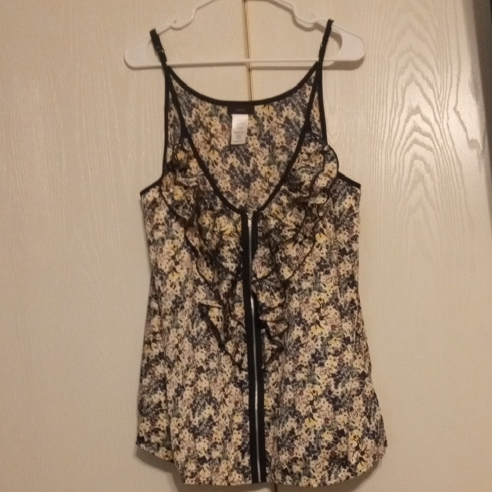💥 mark. Black and Cream Ruffled Camisole